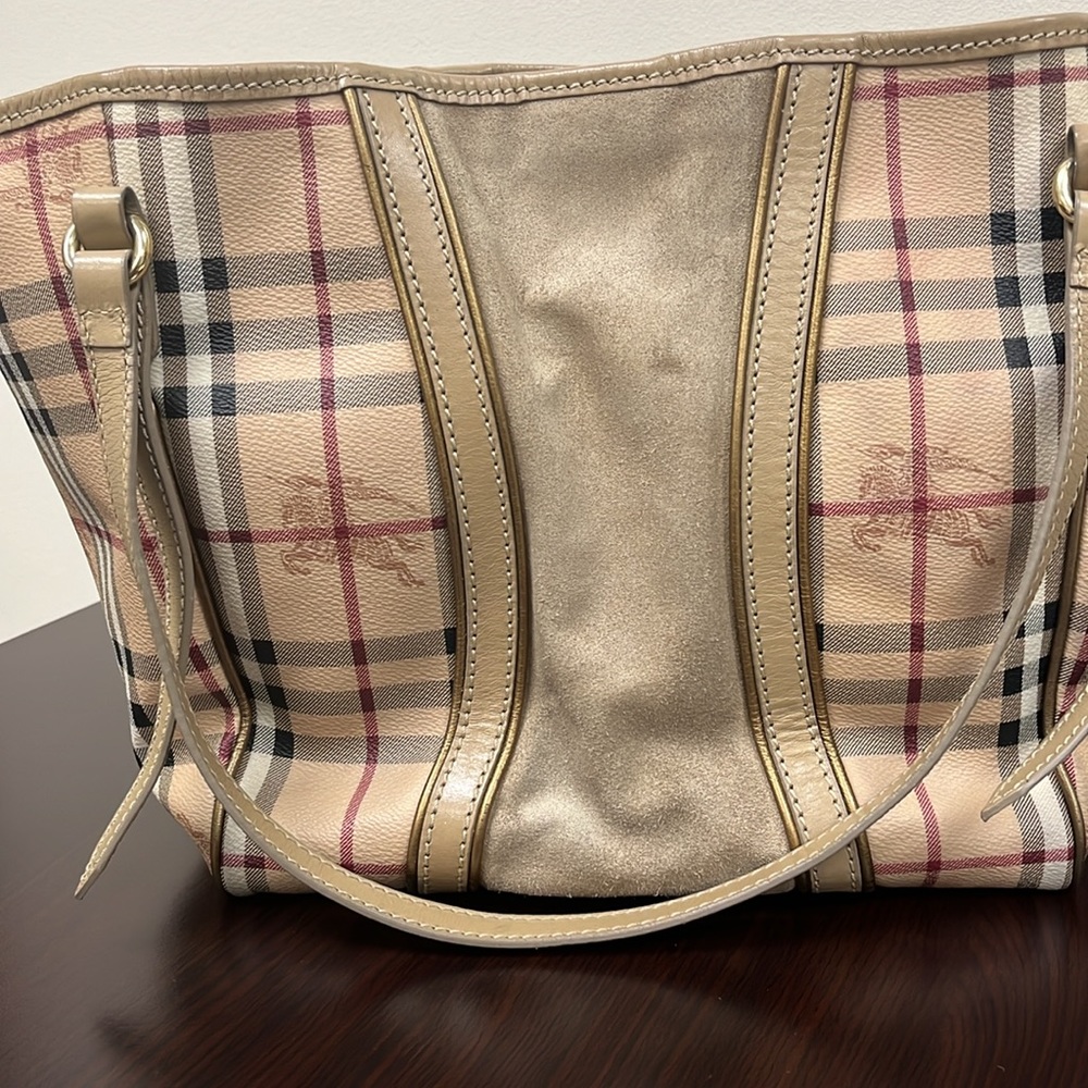 Unique Burberry tote /suede panels - Picture 5 of 11